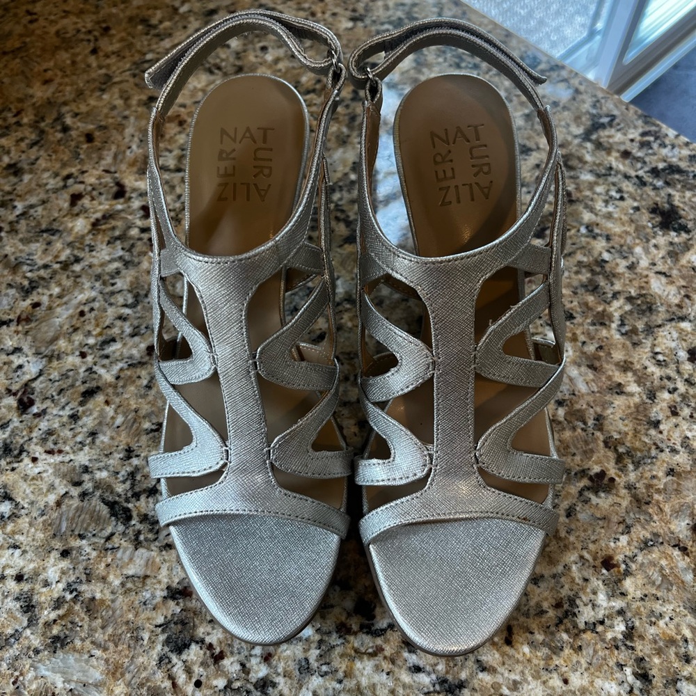 Naturalizer Silver Sandals with Strappy Design